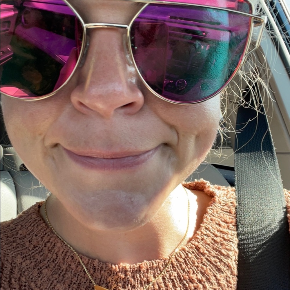 Meet your Posher, Christina